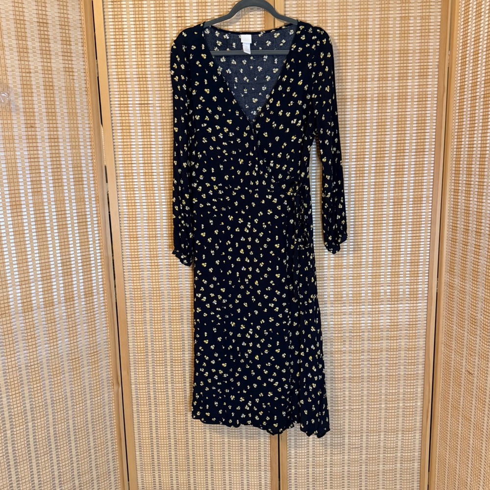 HM Navy Blue Floral Long Sleeve Wrap Midi Dress Womens Size 8 V-Neck Yellow‎